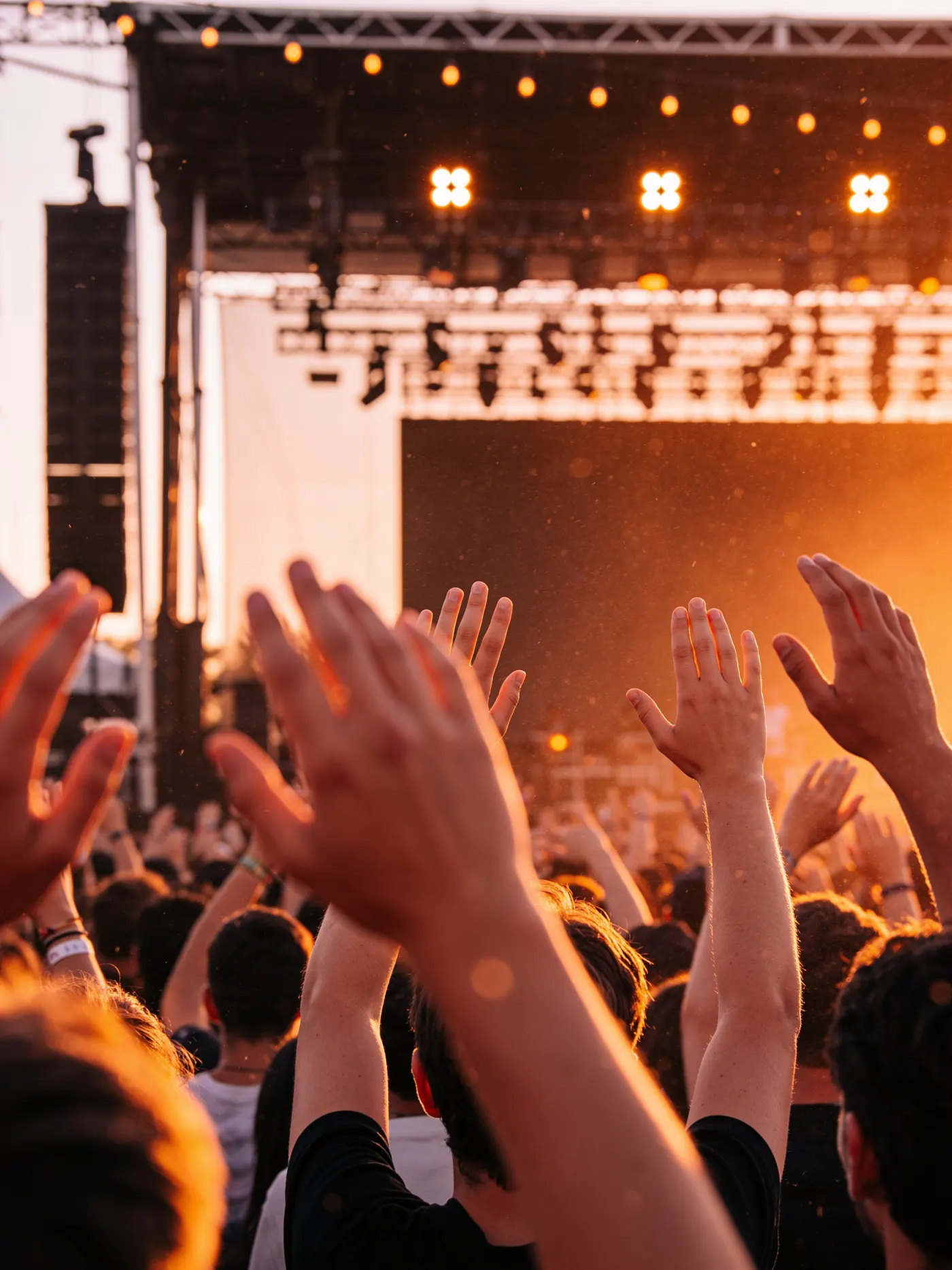 A crowd gathered at an outdoor festival